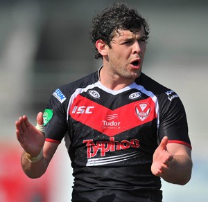 Club captain Wellens will wear a number 17 shirt for the 2014 season. ©RLphotos.com