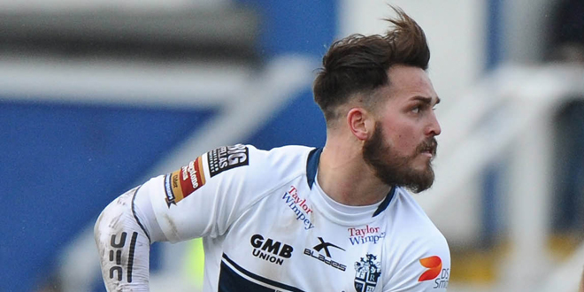 Gareth Moore confirmed on Twitter that he is leaving Featherstone
