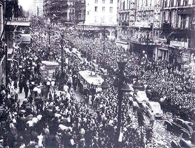 France 1951 Rugby League team receive ticker tape homecoming in Marseille.