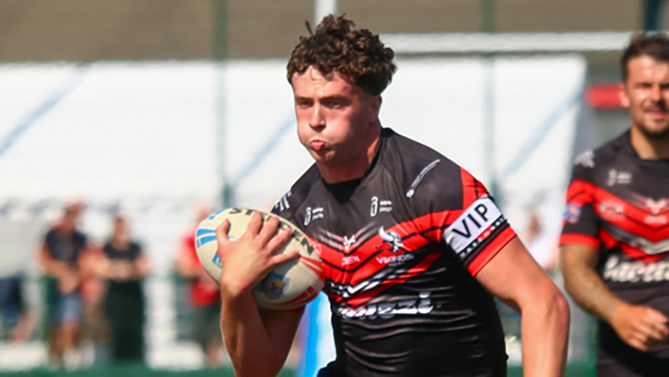Hull FC release forward Joe Phillips