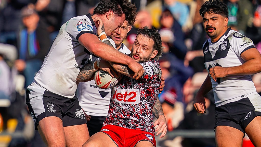Leigh Leopards show resolve to beat Hull FC
