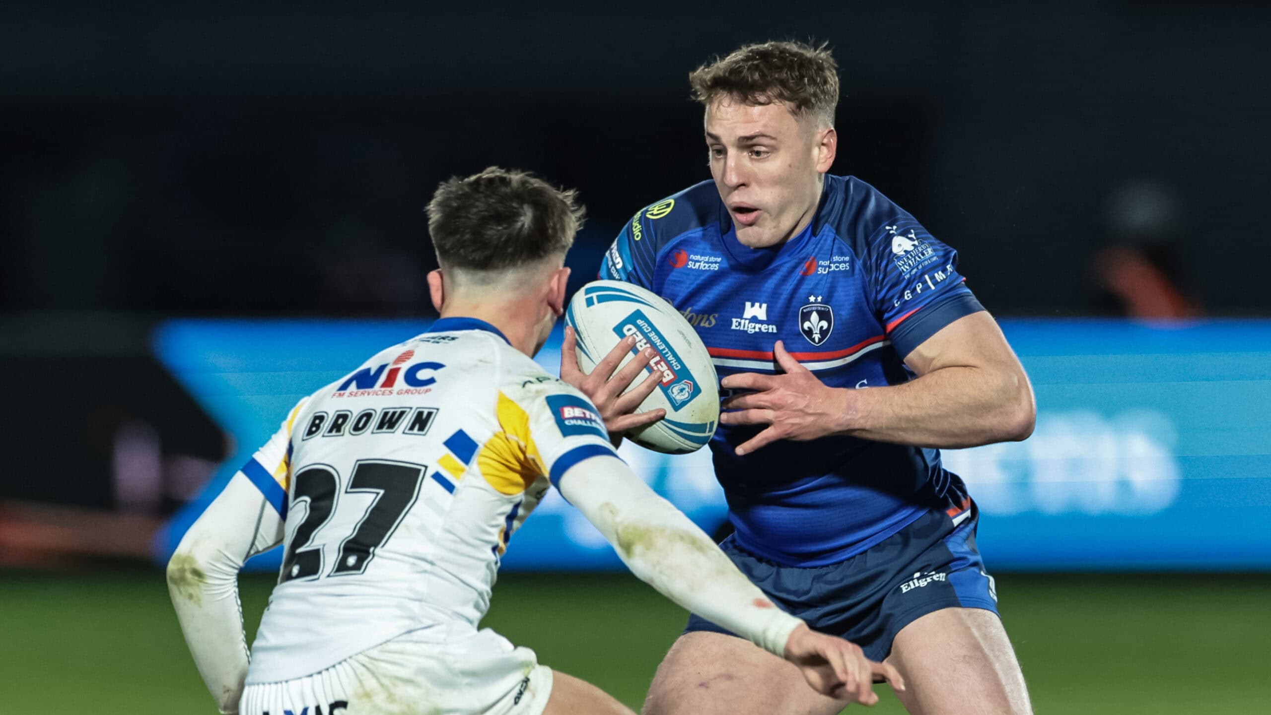 Wakefield Trinity overwhelm Leeds Rhinos after power delay