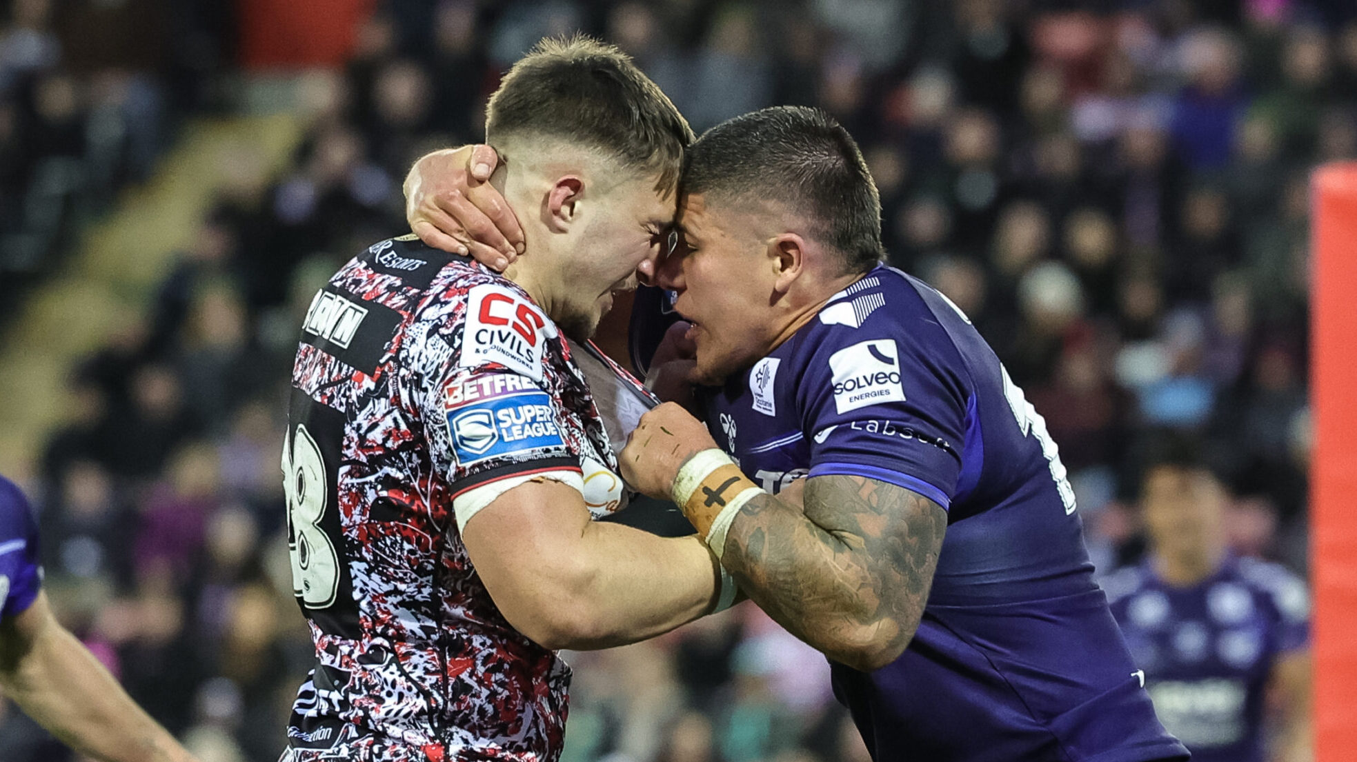 Ryan Brown signs new Leigh Leopards deal