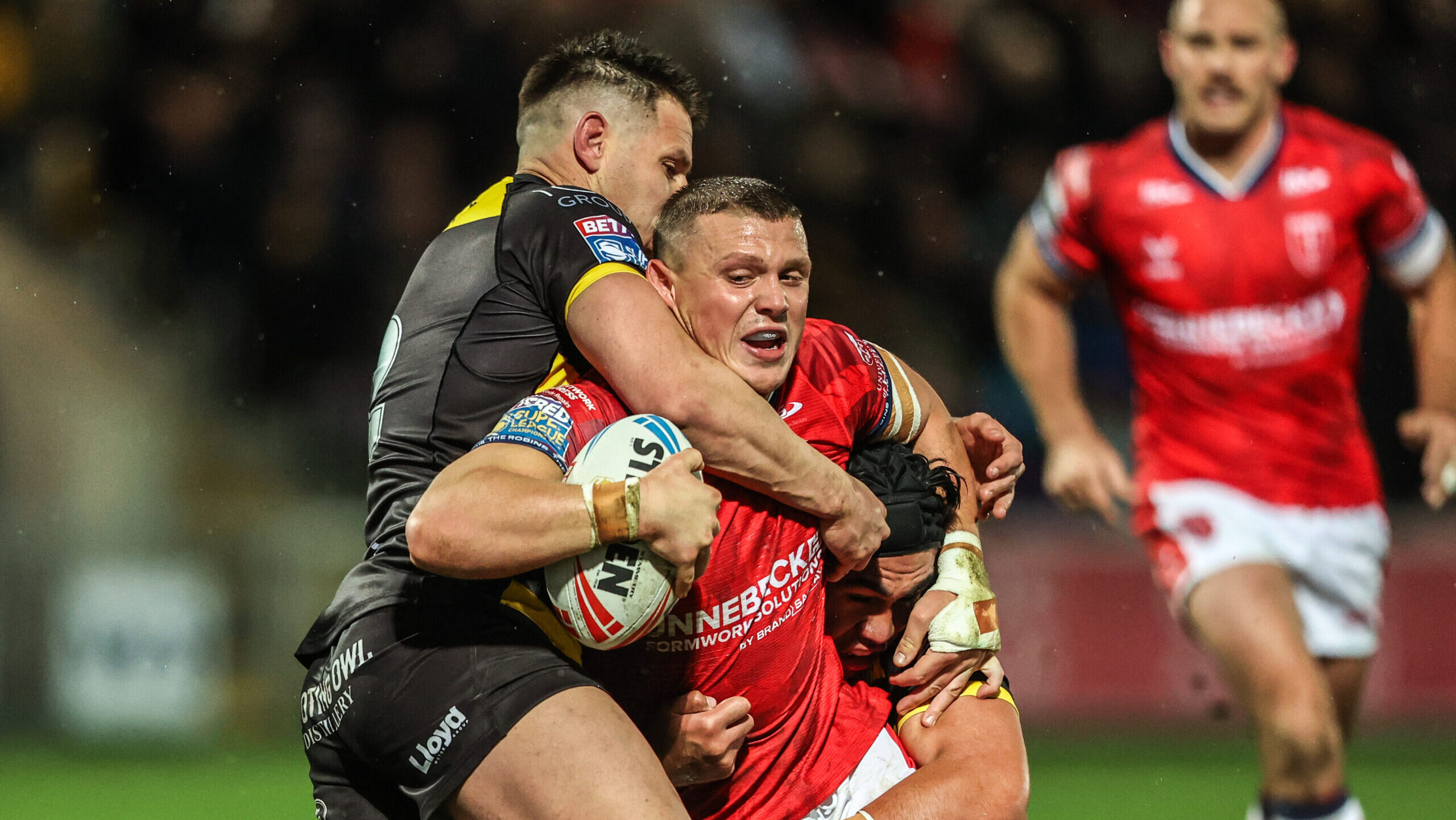 Castleford Tigers boss Ryan Carr explains early Jack Brown move