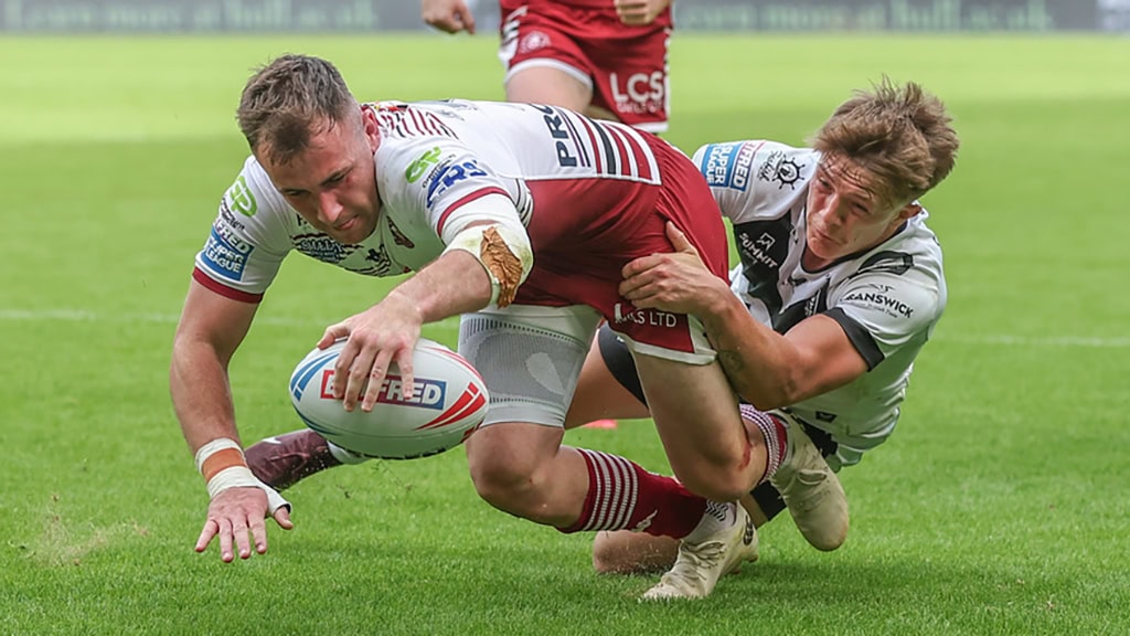 Wigan Warriors break hearts of gallant Hull FC