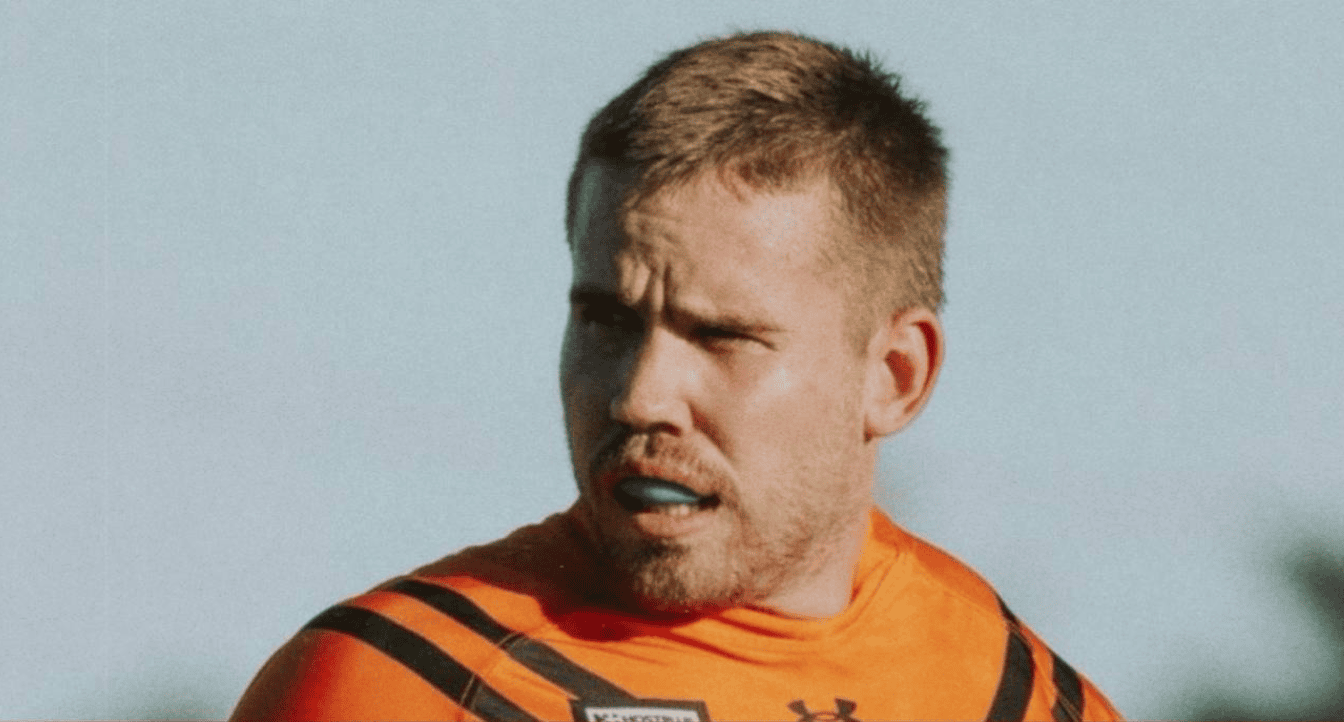 Jim Lenihan makes first Huddersfield Giants signing with Zane Dunford