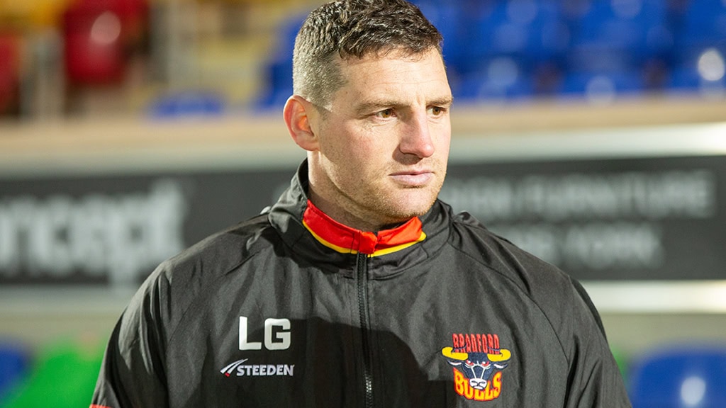 Lee Greenwood signs new deal with Bradford Bulls