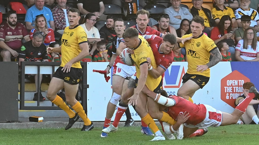 Hull KR pile misery on dreadful Castleford Tigers