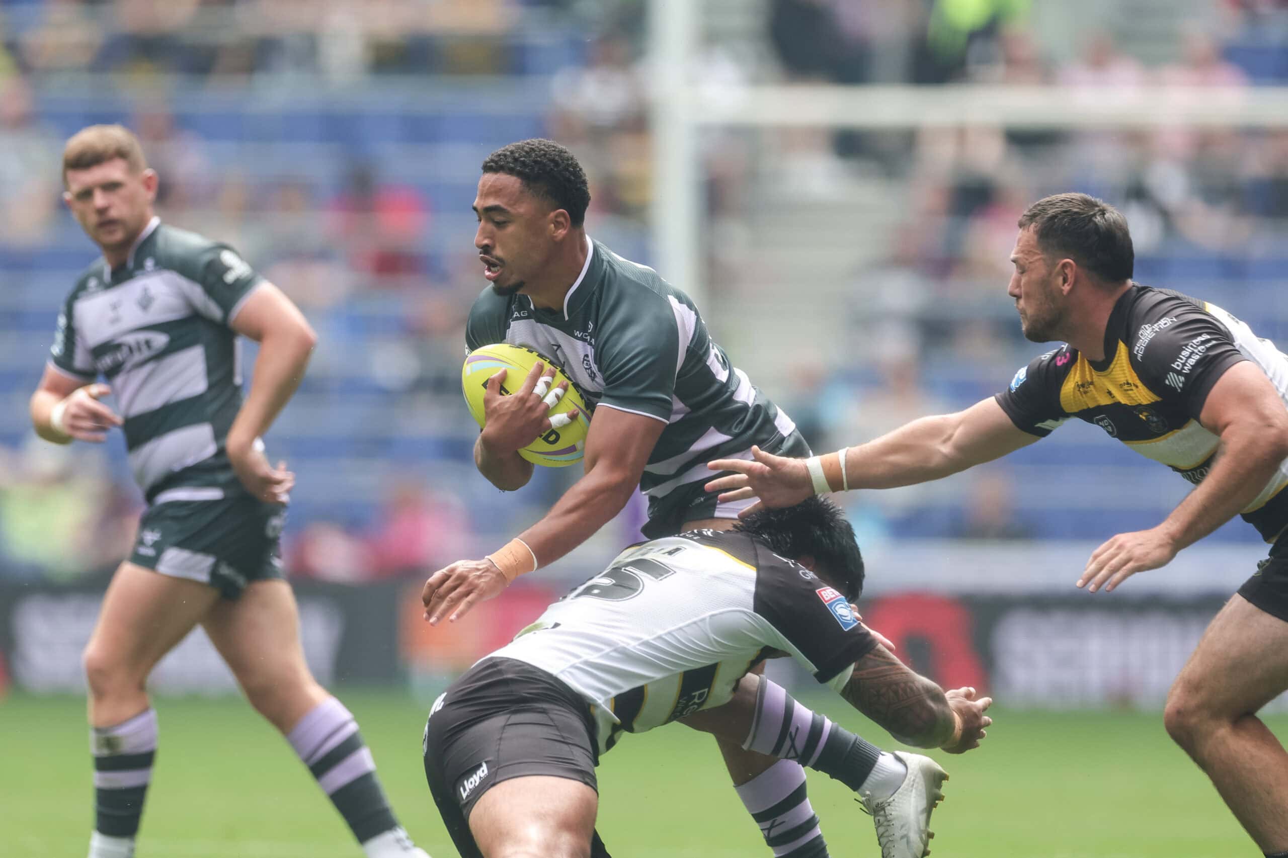 Tanguy Zenon extends Huddersfield Giants stay