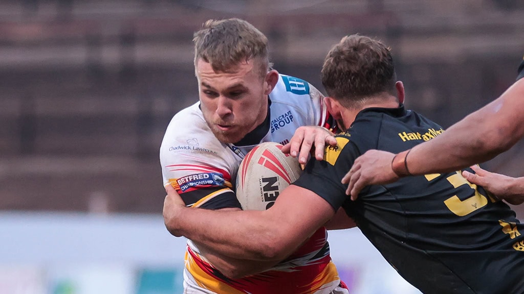 Experienced Sam Hallas is heading to Dewsbury Rams